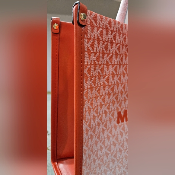 Michael Kors Mirella Ombre Coral and White Tote/Crossbody Bag NWT - Picture 7 of 16